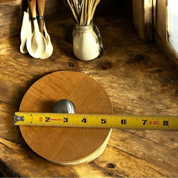 Longaberger Basket Canister w/Wood Lid & Plastic Insert/Air Tight Lid and Liner - Picture 3 of 7